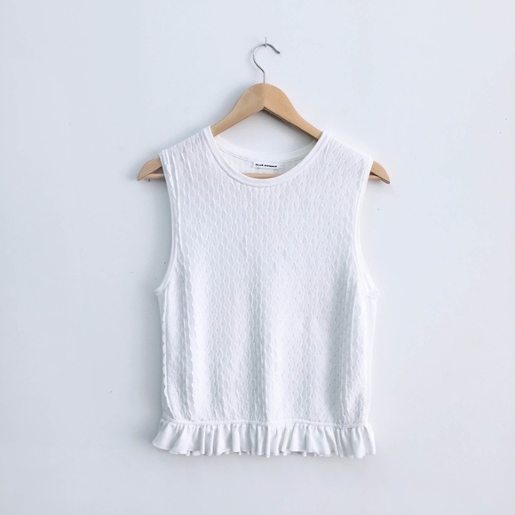Club Monaco Tops - ⚡️Club Monaco ruffle hem knit - size Medium